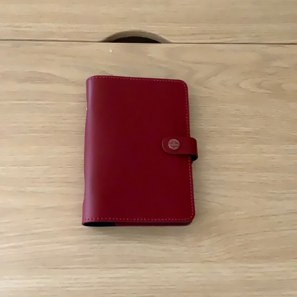 Filofax The Original Personal Organizer in Pillarbox Red